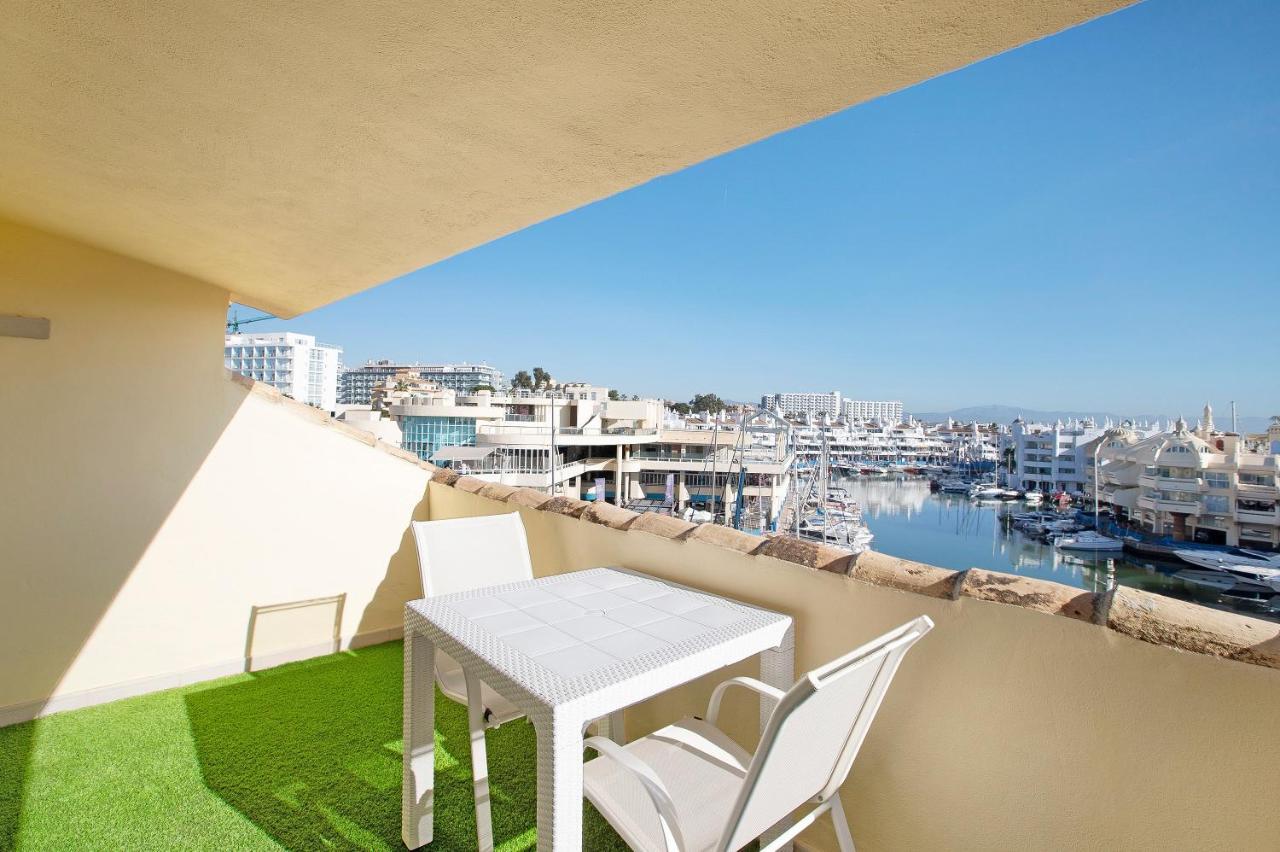 Luxury In Puerto Marina Apartment Benalmádena Exterior photo