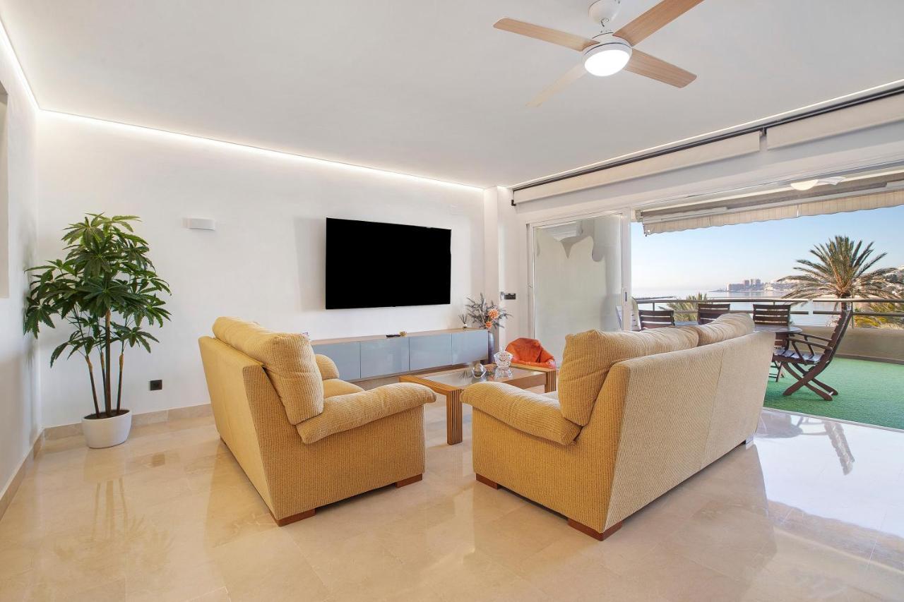 Luxury In Puerto Marina Apartment Benalmádena Exterior photo